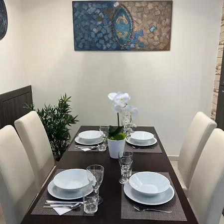 Orchidea Centre Daire Budapeşte